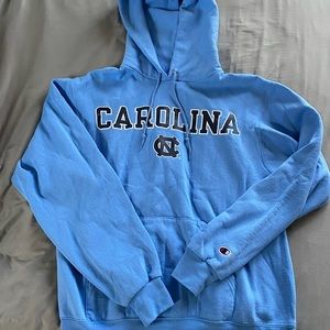 university of north carolina champion hoodie size medium
